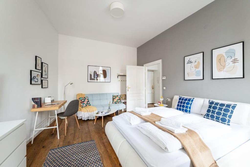 Lite 1Br Near Metro & Center By Hm Apartment Vienna Exterior photo
